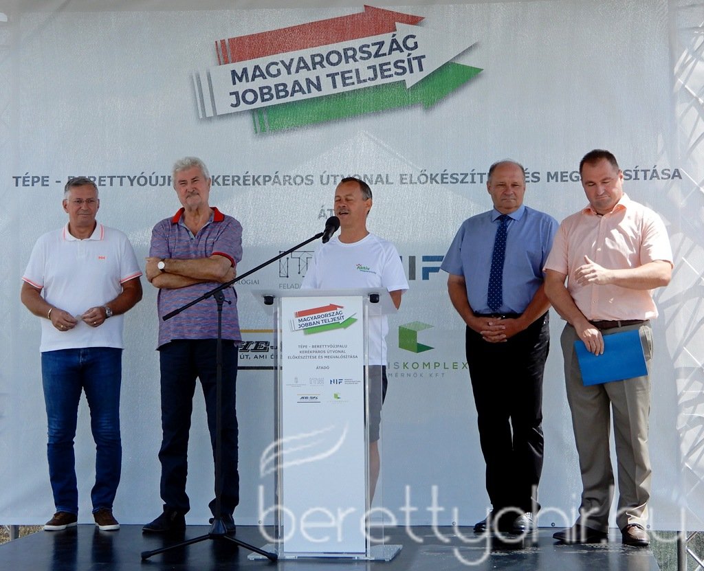 Átadták a Berettyóújfalu-Tépe kerékpárutat 05